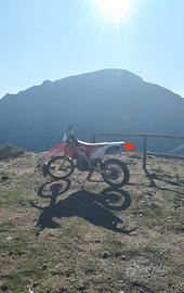 motocross Honda 250 4t targato 