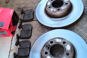 Dischi 340 mm e pastiglie per impianto BMW M sport