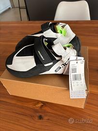 Scarpette arrampicata adidas 5.10 hiangle