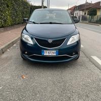 Lancia ypsilon 1.2 69 cv