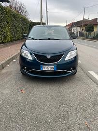 Lancia ypsilon 1.2 69 cv