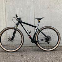 MTB Carbonio 29” della FM BIKE