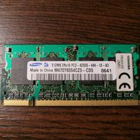 RAM SODIMM 512MB PC2-4200S 200pin M470T6554CZ3-CD5