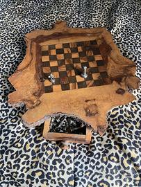 Scacchiera Rustica in Legno di Ulivo
