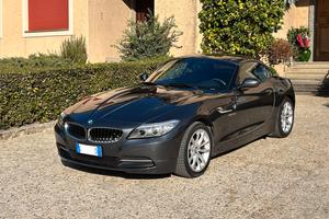 BMW Z4 E89 1.8i – 156 CV, grigio scuro
