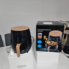 FRIGGITRICE AD ARIA DA 6 LITRI 2400W DISPLAY TOUCH