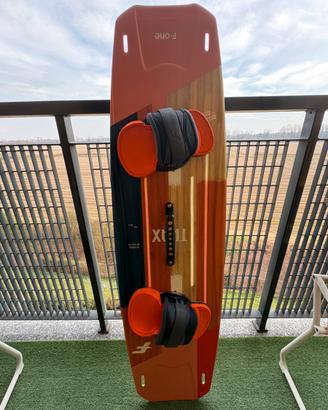Tavola kitesurf 136 x 40,5