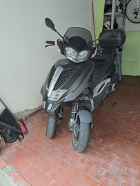 Scooter piaggio MP3 300