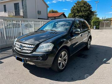 MERCEDES ML 320 CDI SPORT 4 MATIC gancio traino