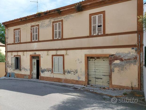 CASA SINGOLA RONCOSAMBACCIO 2,5km dal Mare