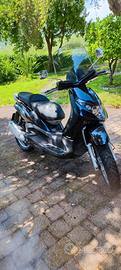 Piaggio Beverly 125 