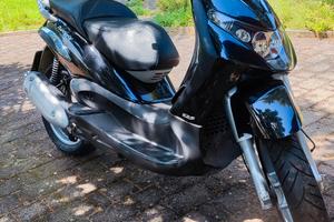 Piaggio Beverly 125 