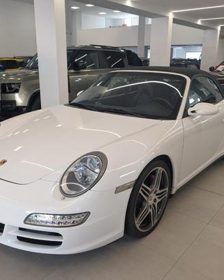 PORSCHE 911 Carrera 4S Cabriolet