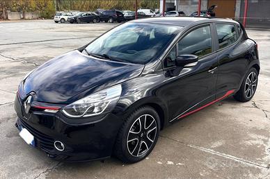 Renault Clio 1.5 dCi 8V 75CV 5 porte Wave RED PASS