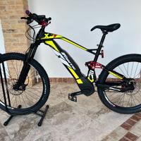 Ebike mtb Fantic XF1 140 full