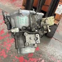 CAMBIO MANUALE PEUGEOT 208 BH02 1.6HDI ET31