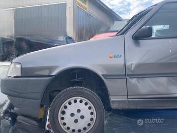 PARAFANGO ANTERIORE SINISTRO FIAT Uno 2° Serie pa