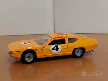 Politoys Lamborghini no Mebetoys Dinky Corgi 