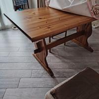 Tavolo rustico