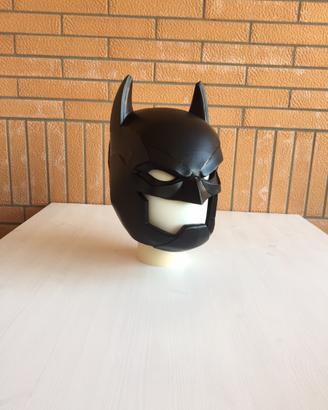 Produco, maschera Batman, Catwoman , e vari eroi