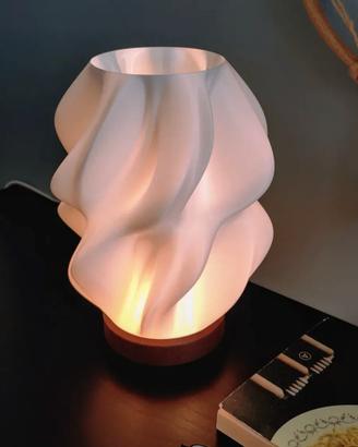 Lampada Flow in PLA+ ecosostenibile