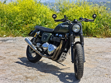 Triumph thruxton 900 2007