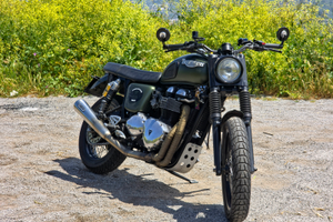 Triumph thruxton 900 2007