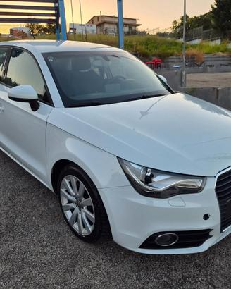Audi A1 SPB 1.6 TDI 105 CV Ambition