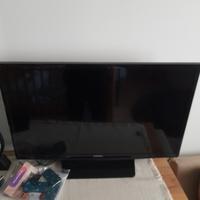 Samsung 28" modello UE28N4300AUXZT

