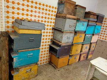 Cassette usate nomadismo e cubiche