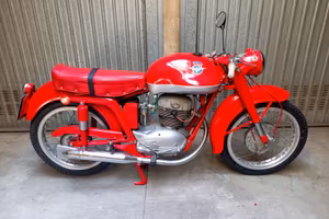 moto MV AGUSTA DISCO VOLANTE 175 CS - 1956