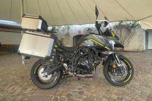 Benelli TRK 702 - 2023