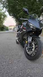 Honda cbr 650 e