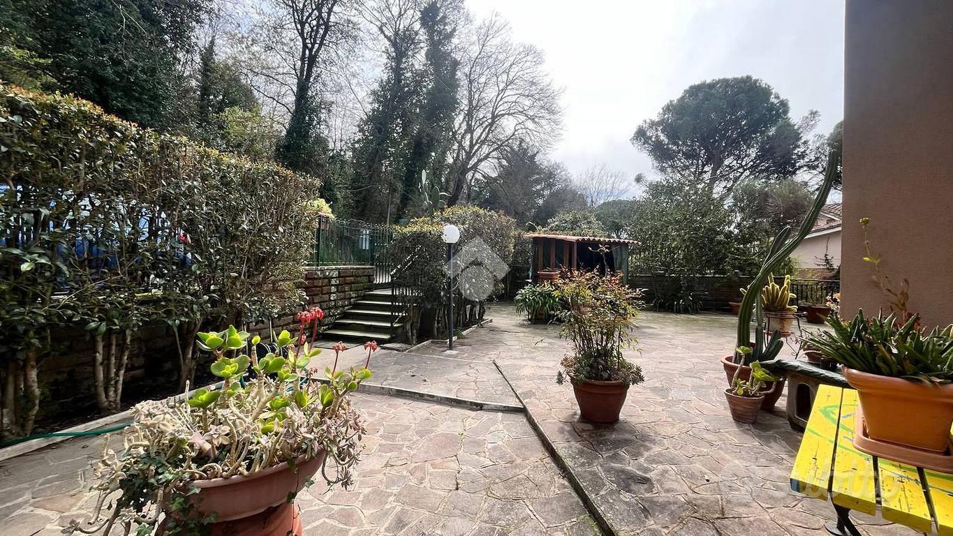 PORZIONE DI QUADRIFAMILIARE A TREVIGNANO ROMANO - Vista 4
