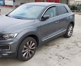VOLKSWAGEN T-Roc - 2020