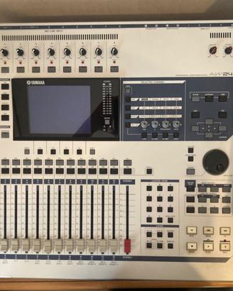 Multitraccia Yamaha AW2400
