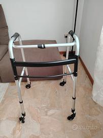 Deambulatore pieghevole MORETTI \"Click\