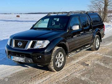Nissan Navara 2.5 dCi 190CV automatico 4 porte Dou