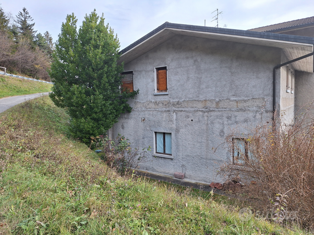 Casa singola su 2 piani