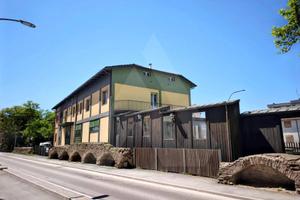 FORLI' IN POSIZIONE STRATEGICA LOCALE COMMERCIALE