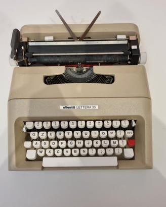 Macchina da scrivere Olivetti lettera 35 - anni 70