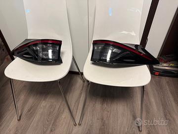 fari posteriori toyota yaris cross