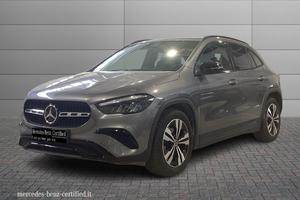 MERCEDES-BENZ GLA 200 d Progressive Advanced Plus