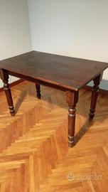 Tavolo antico in legno