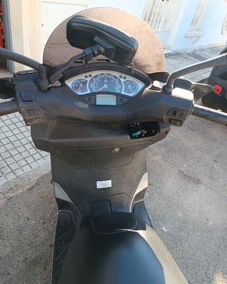 Scooter  Yamaha XMax 250