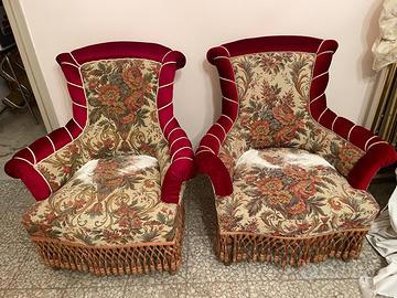 coppia di poltroncine con braccioli