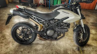 Ducati 796