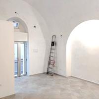 Locale RISTRUTTURATO mq 30 in via Genova