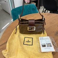 Fendi Mamma baguette  Zucca originale