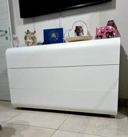 armadio comò e comodini 